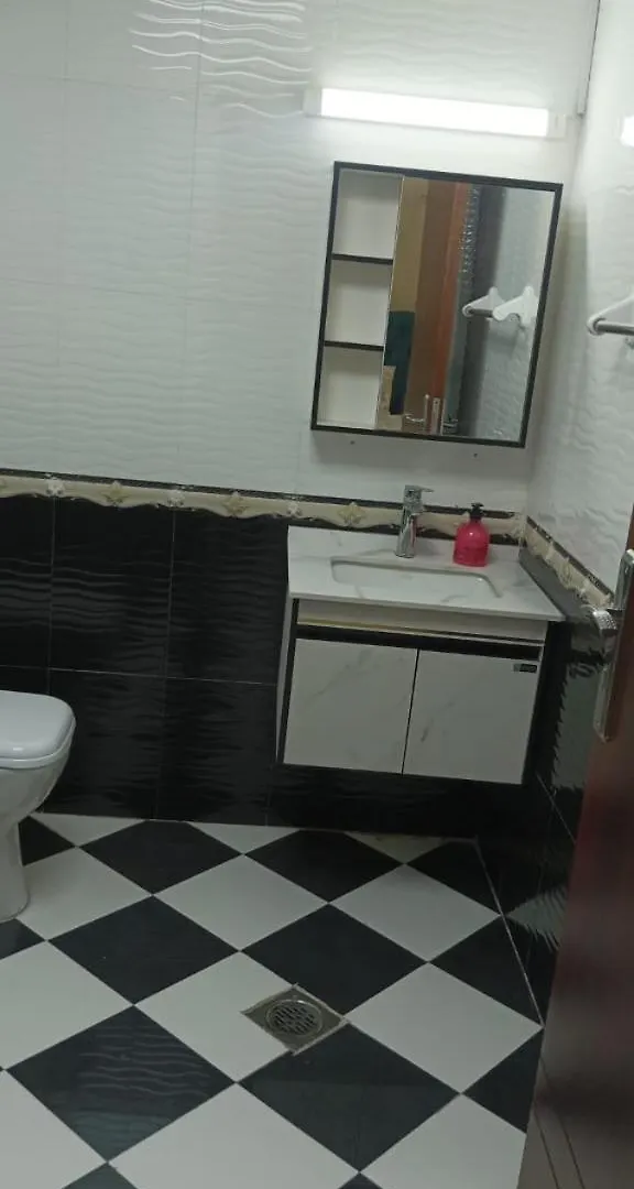 Executive Room With Attached Private Bathroom In A Shared Apartment Sharjah 0*,